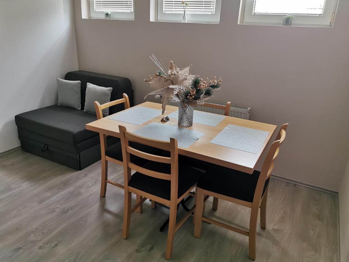 Apartmani Milica Kruševac Eksteriør billede