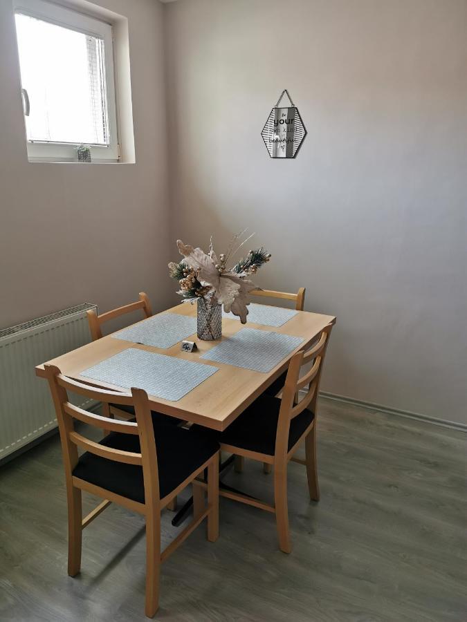 Apartmani Milica Kruševac Eksteriør billede