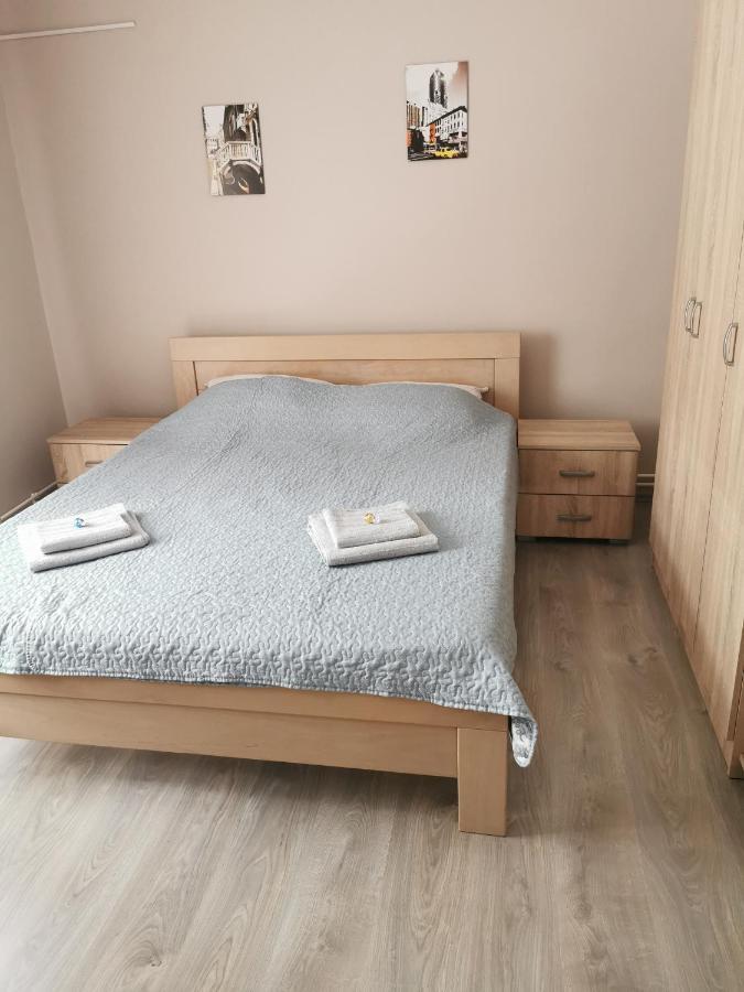 Apartmani Milica Kruševac Eksteriør billede